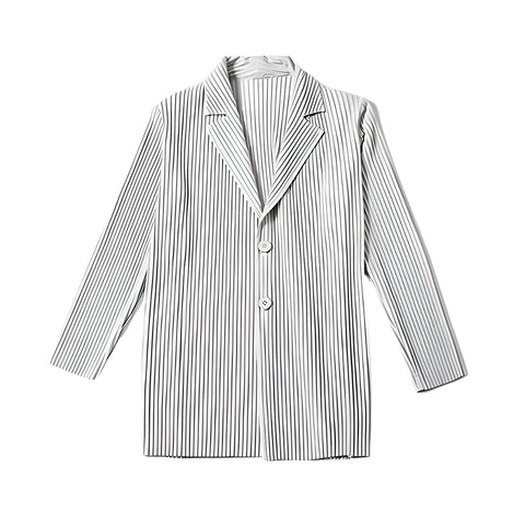 The Evander Pleated Blazer VOIR 