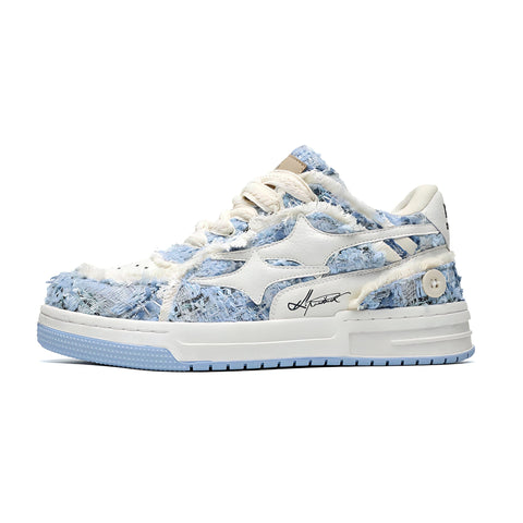 The "Onyx" Distressed Athletic Trainers VOIR Blue EU 37 / US 4 