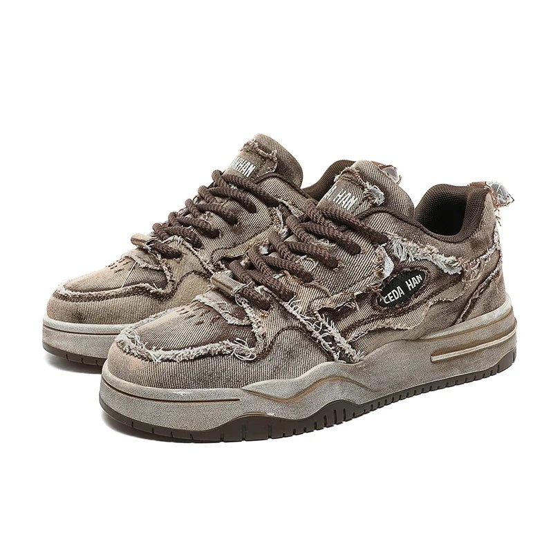 The "Apollo" Sneakers VOIR Brown EU 39 / US 6 